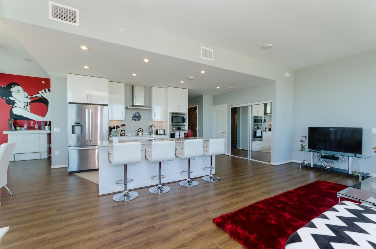 Downtown 3500sqft Penthouse With Private Rooftop Jacuzzi Apartment