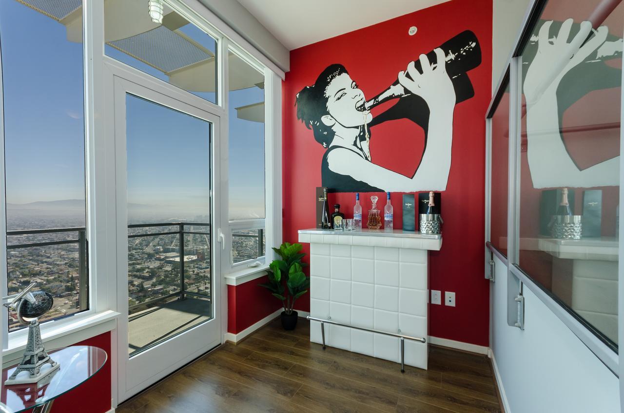 Downtown 3500sqft Penthouse With Private Rooftop Jacuzzi Apartment *