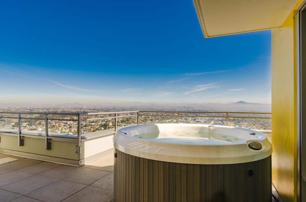 Downtown 3500sqft Penthouse With Private Rooftop Jacuzzi Apartment *