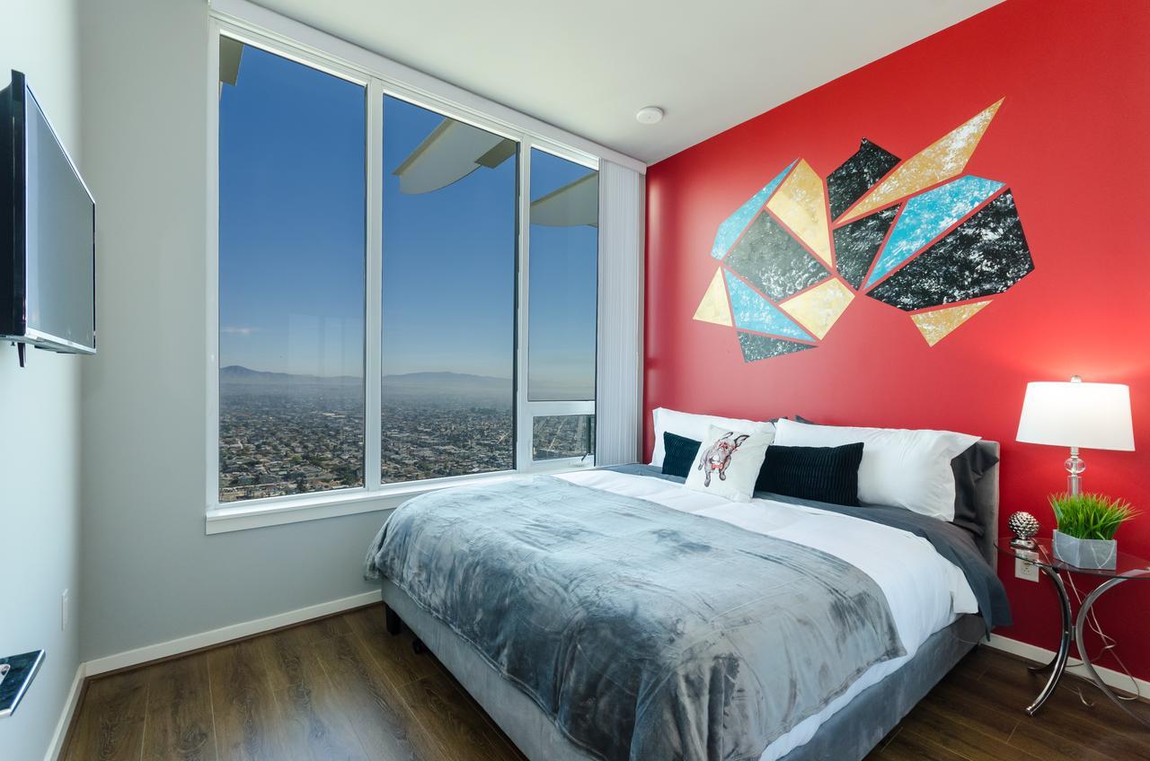 Downtown 3500sqft Penthouse With Private Rooftop Jacuzzi